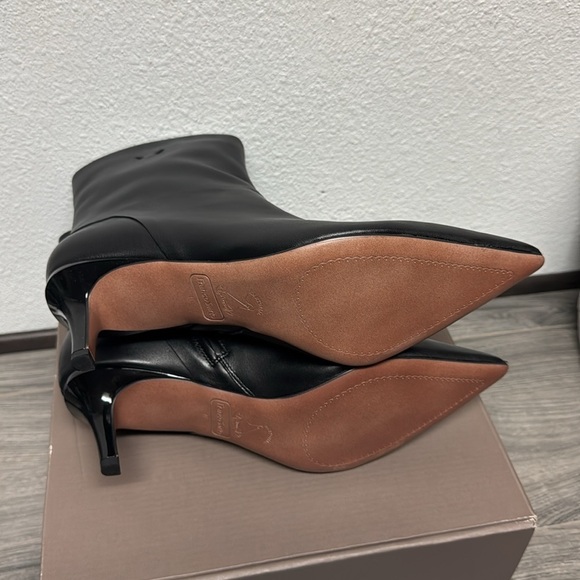 Franco Sarto Anna Bootie - Picture 3 of 9